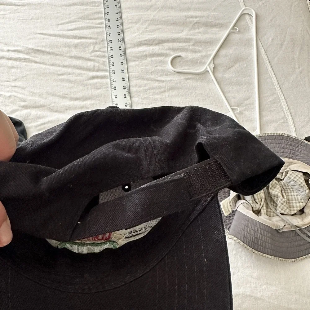 Central Perk Slideback Hat Black Stained Adjustable Embroidered 6 Panel‎ FRIENDS